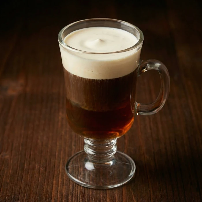 Kawa po irlandzku – przepis na Irish coffee