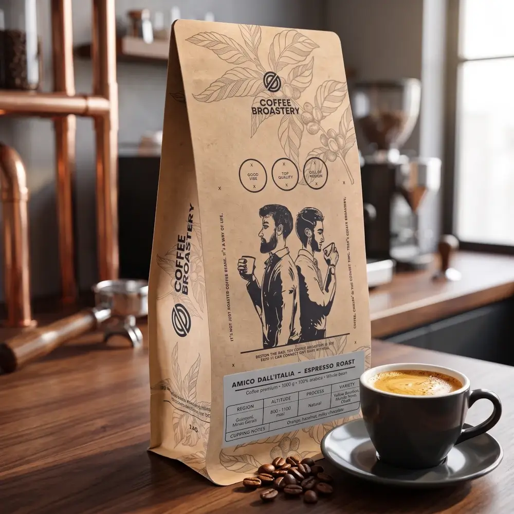 Kawa ziarnista Amico dall’Italia Espresso Roast i filiżanka espresso.